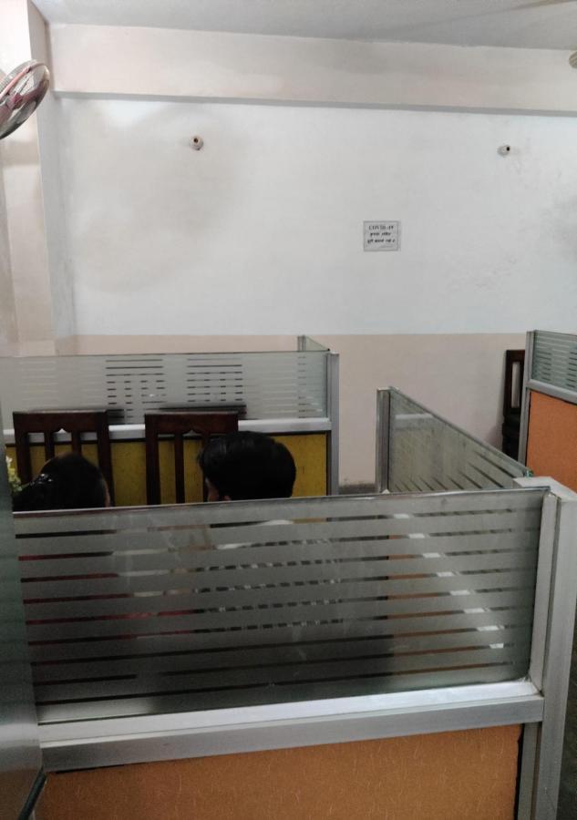 Hotel Krishan Kanhiya Jaunpur Eksteriør billede